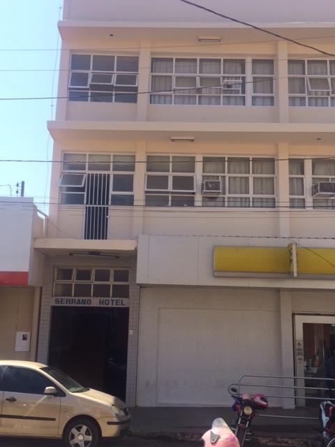 Hotel Serrano Palace Niquelandia Exterior photo